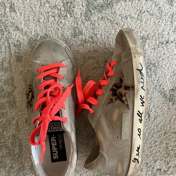 Golden Gooses Off-White Sneakers with Peach Laces - Picture 3 of 3